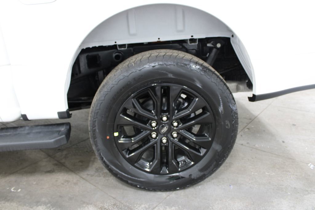 New 2026 Ford F150 Lariat w/ Equipment Group 502A High image 41