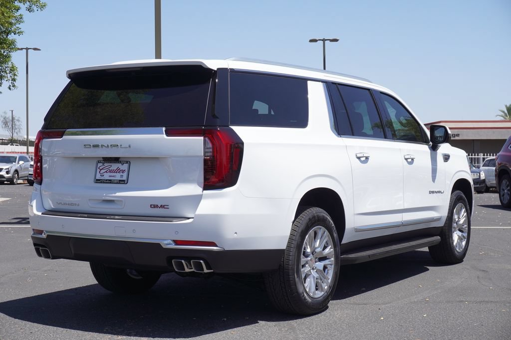 New 2026 GMC Yukon XL Denali w/ Advanced Technology Package AWD/4WD image 3
