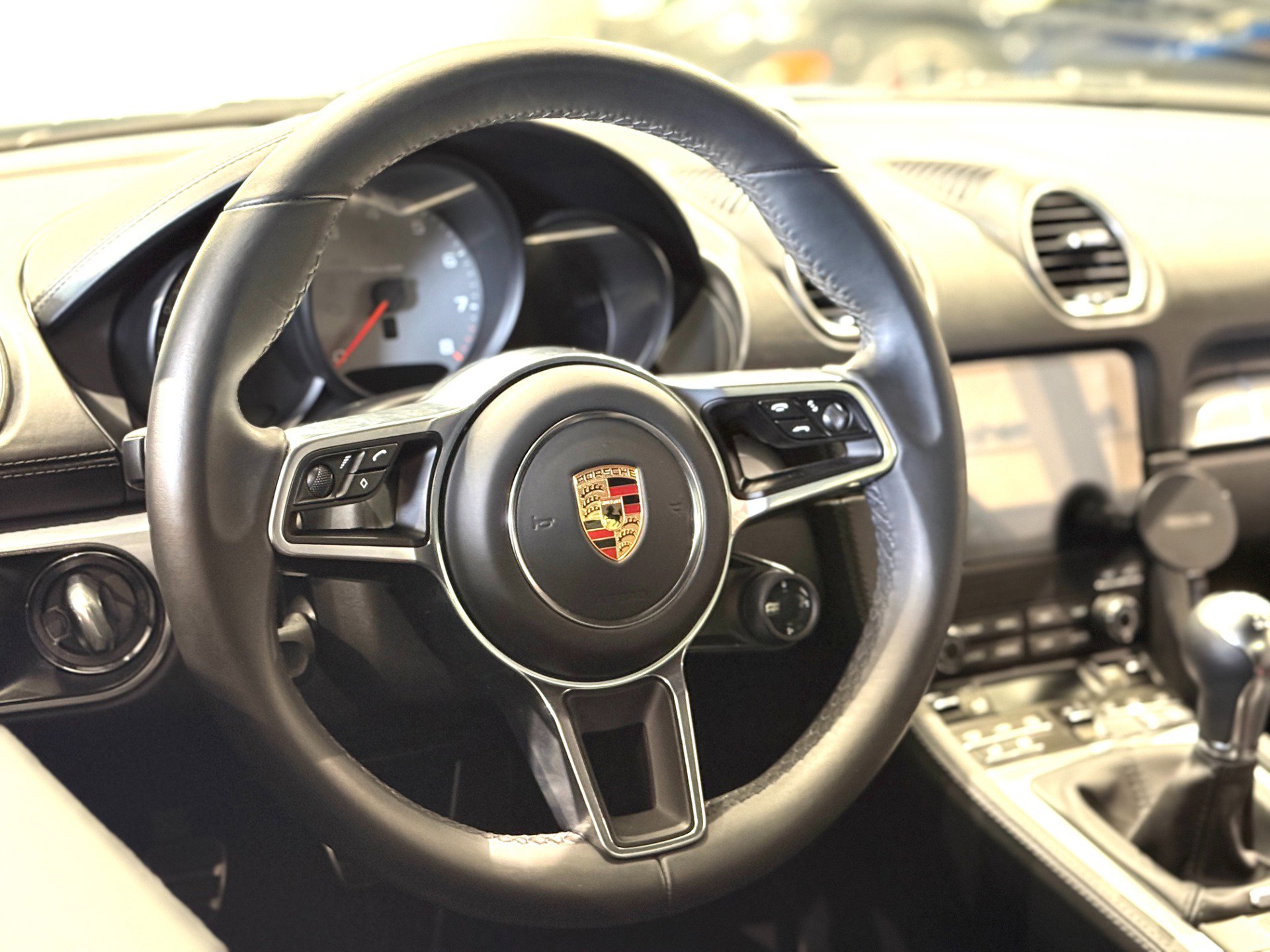 Used 2025 Porsche 718 Cayman S image 61