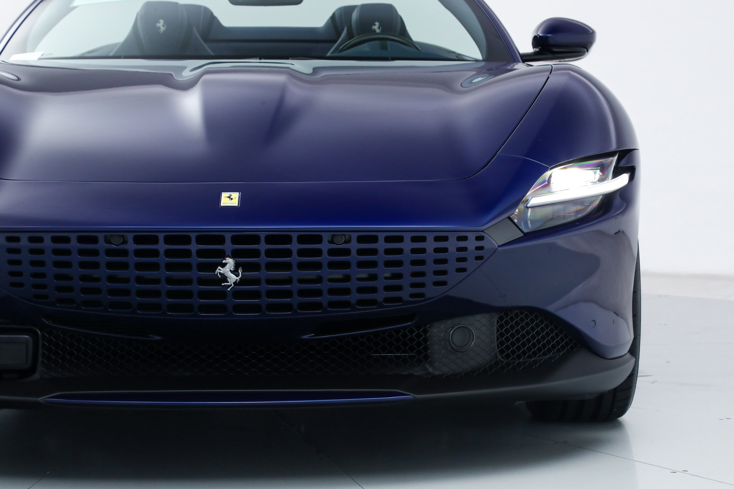 Certified 2026 Ferrari Roma Spider RWD image 15