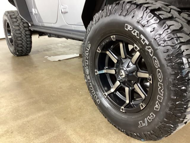 Used 2017 Jeep Wrangler Unlimited Sport AWD/4WD image 15