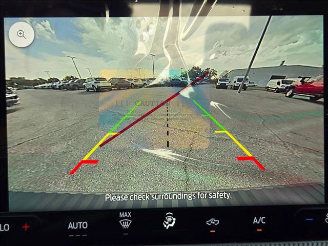 New 2026 Ford Maverick XL image 11