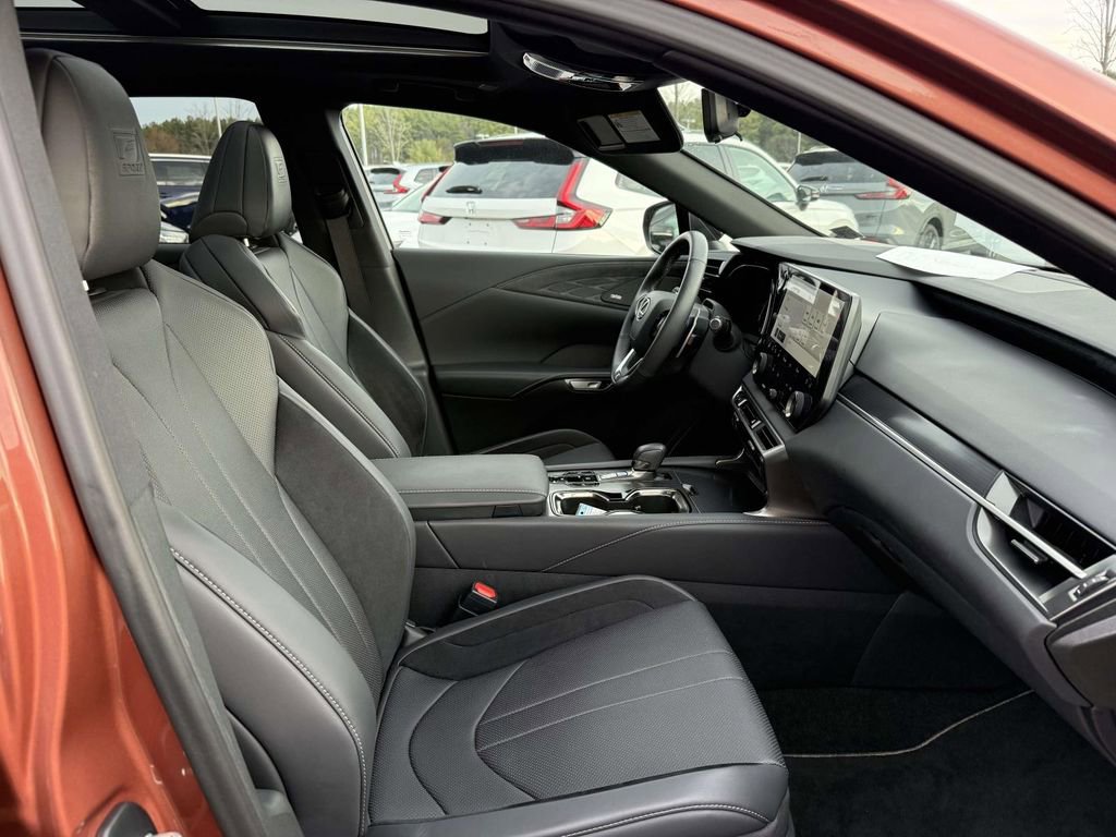 Used 2024 Lexus RX 500h F Sport image 12