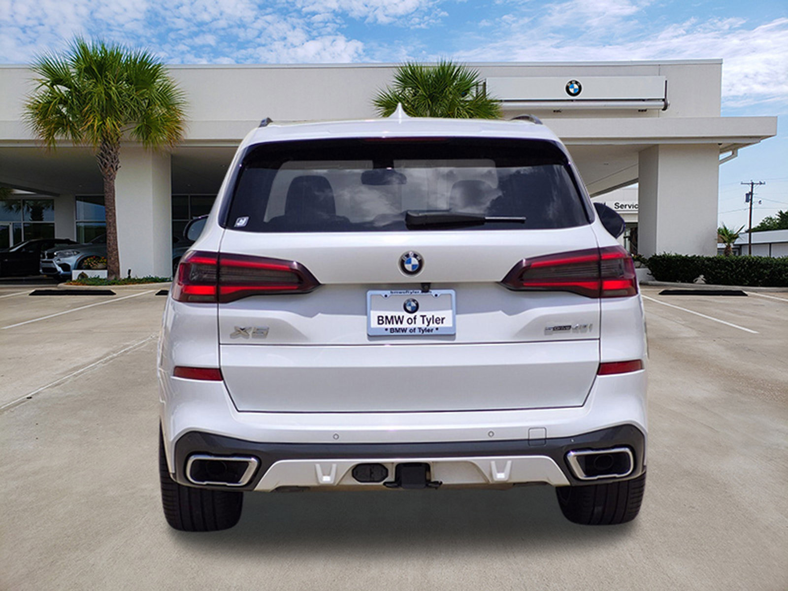 Used 2021 BMW X5 sDrive40i w/ M Sport Package RWD image 5