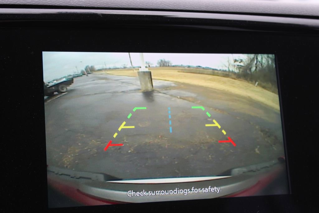 Used 2024 Nissan Frontier SV image 33