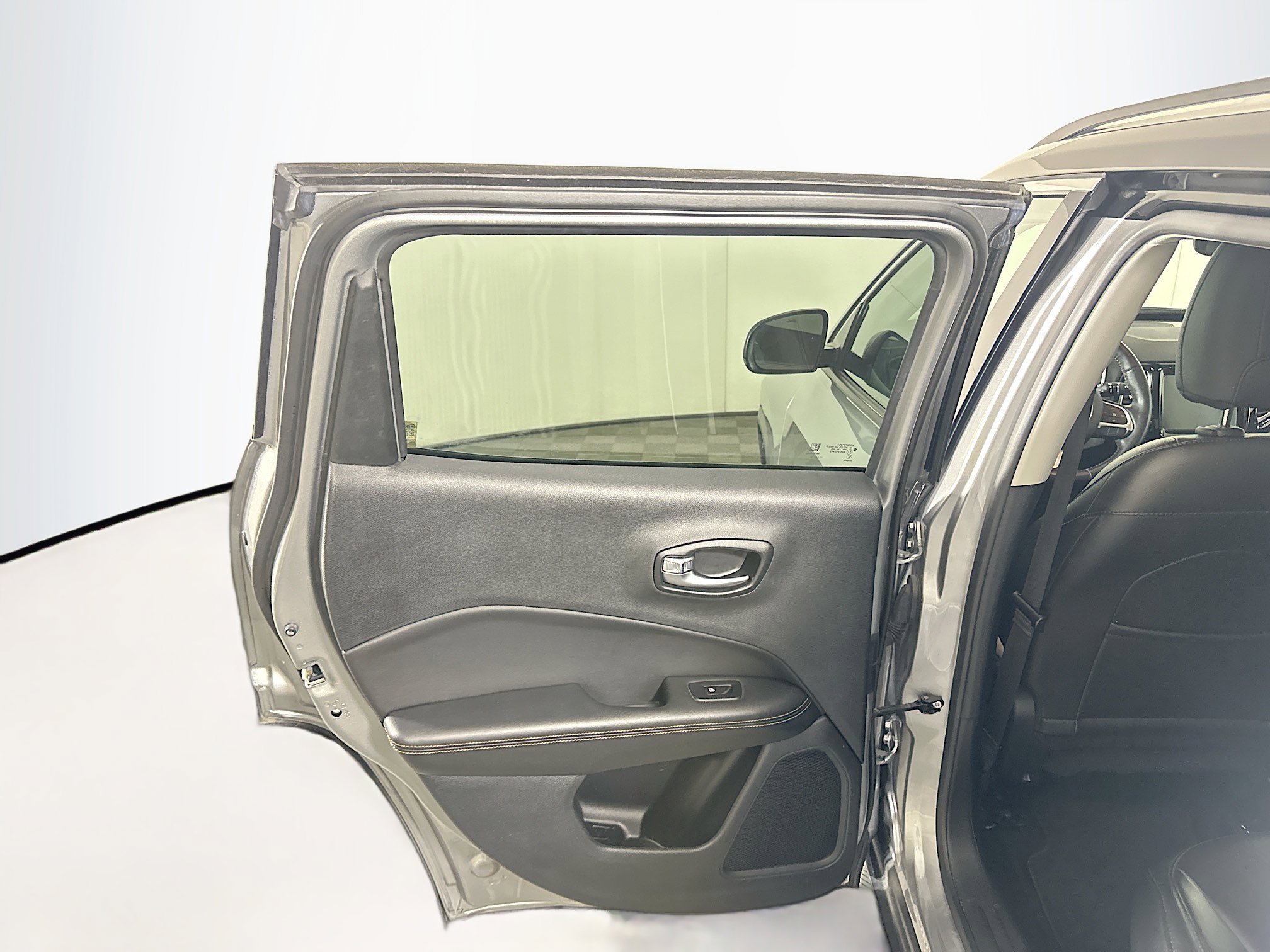 Used 2020 Jeep Compass Limited image 25