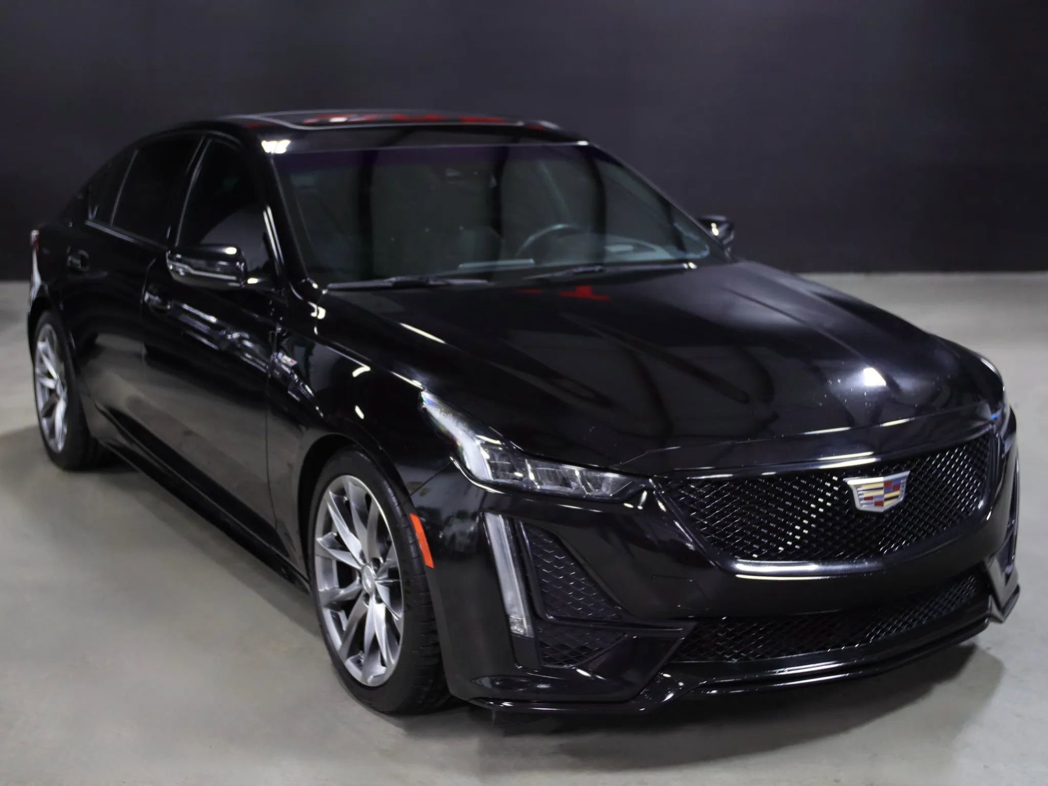 Used 2020 Cadillac CT5 V w/ Premium Package image 2