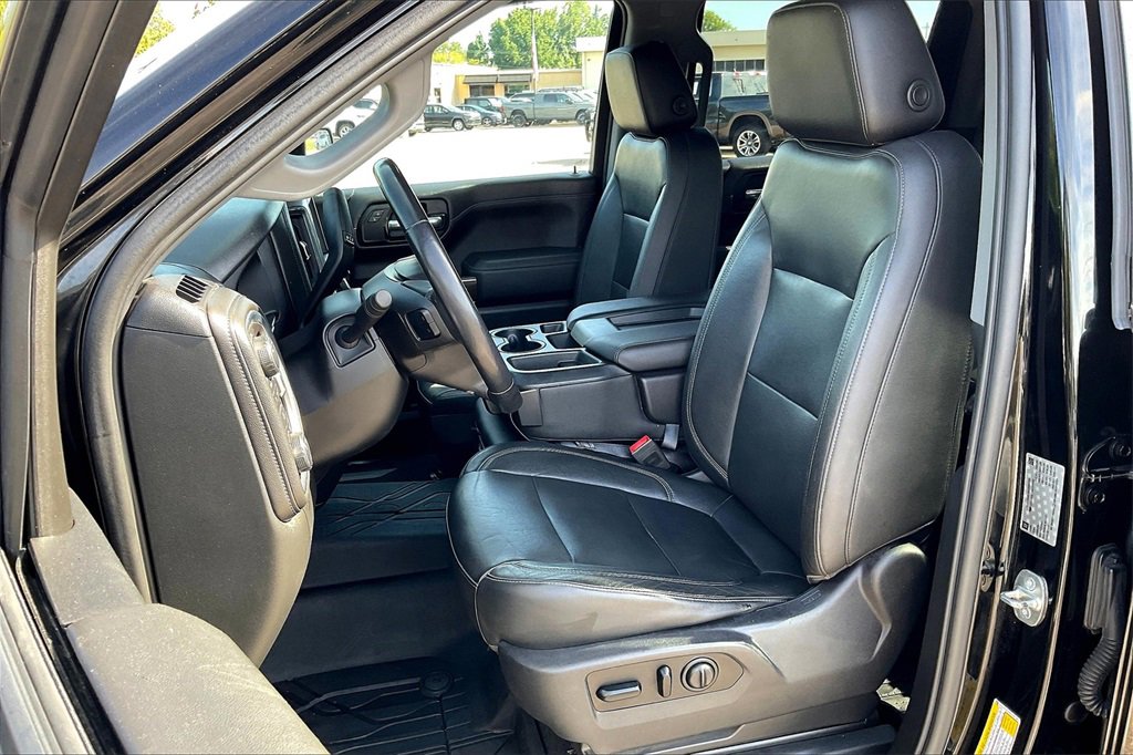 Used 2019 Chevrolet Silverado 1500 LT w/ All-Star Edition image 25