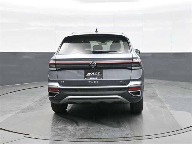New 2026 Volkswagen Taos SE image 6
