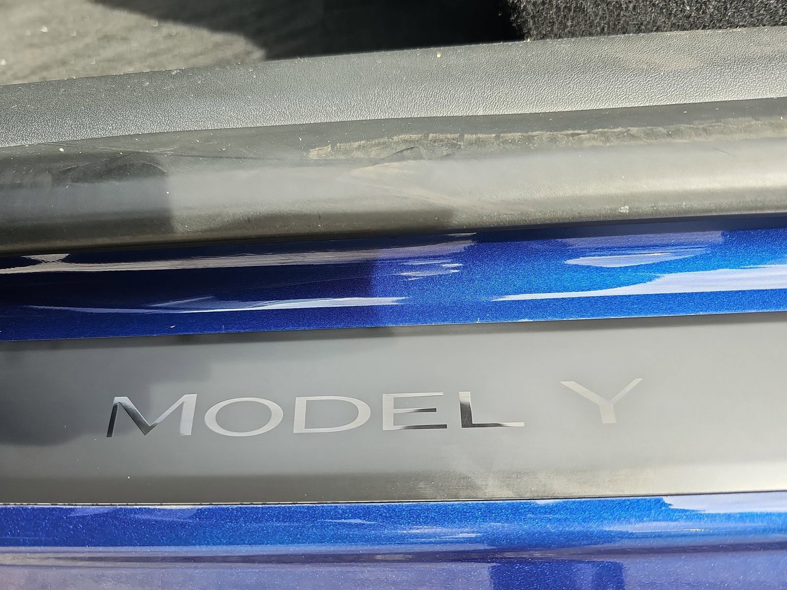 Used 2023 Tesla Model Y Long Range AWD/4WD image 41