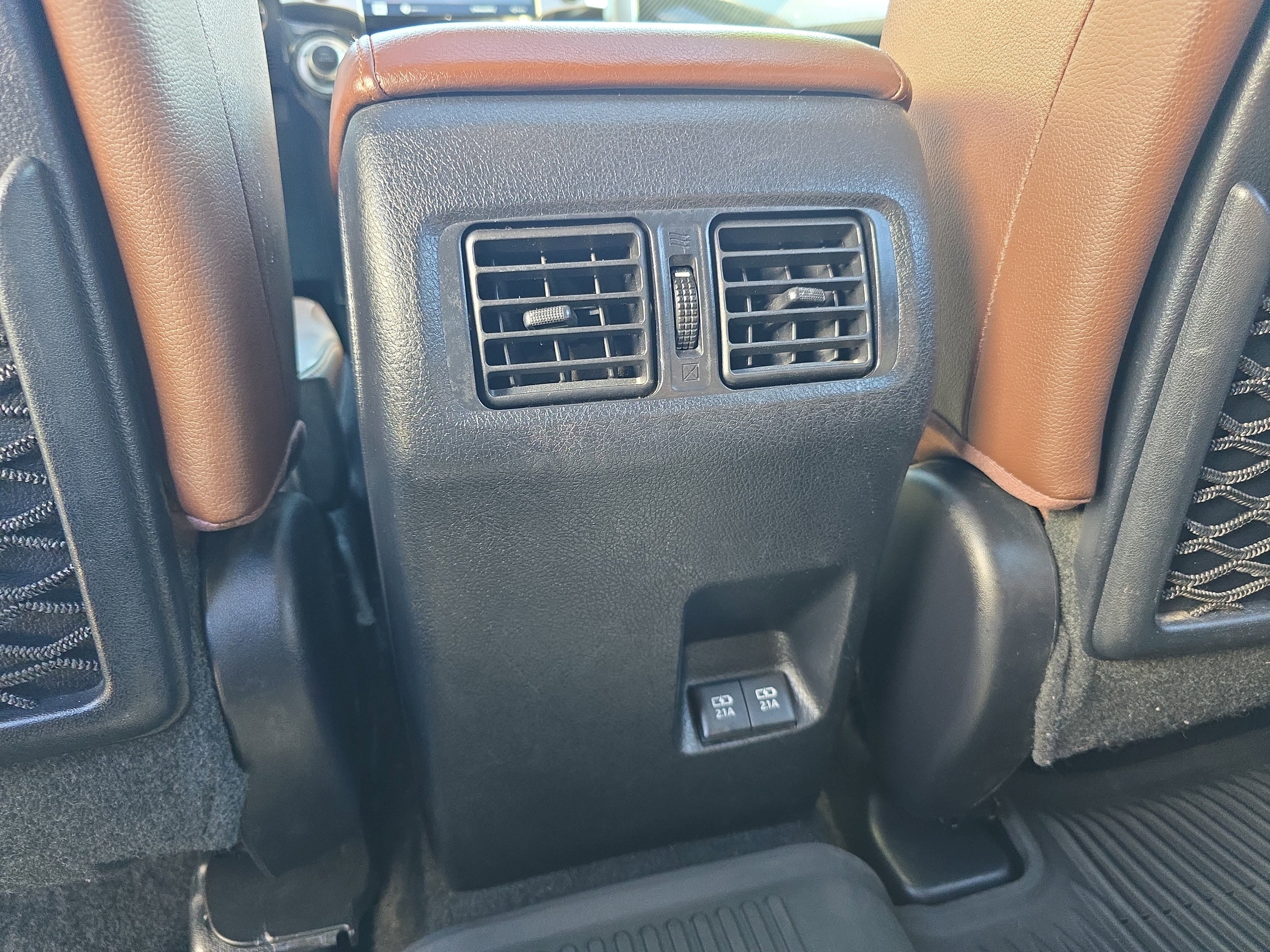 Used 2021 Toyota 4Runner Limited image 16