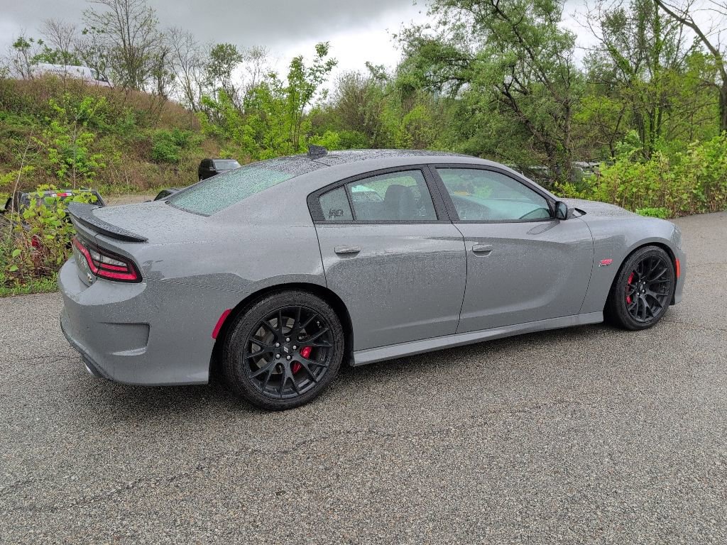 Used 2019 Dodge Charger Scat Pack w/ Dynamics Package RWD image 5