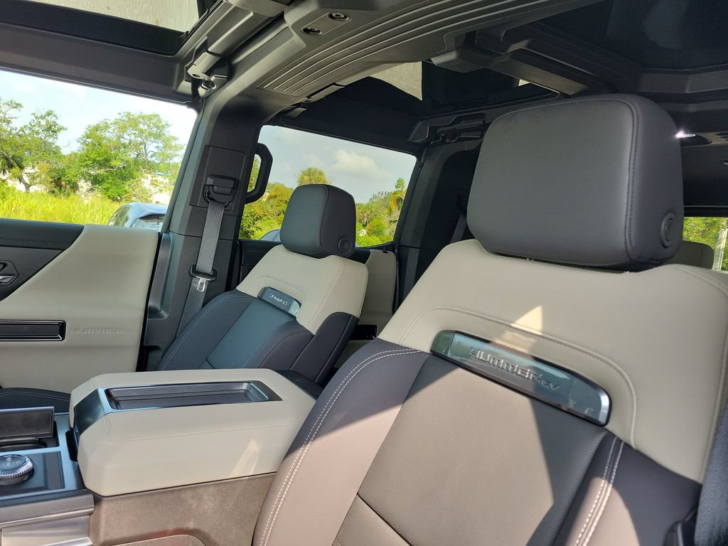 Used 2026 GMC Hummer EV SUV AWD/4WD image 21