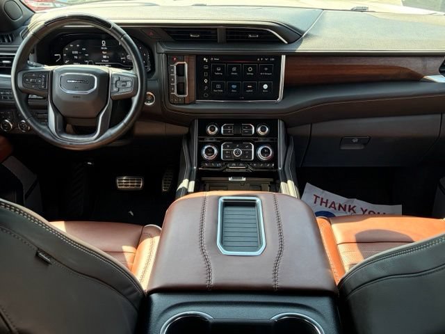 Used 2024 GMC Yukon XL Denali Ultimate AWD/4WD image 37