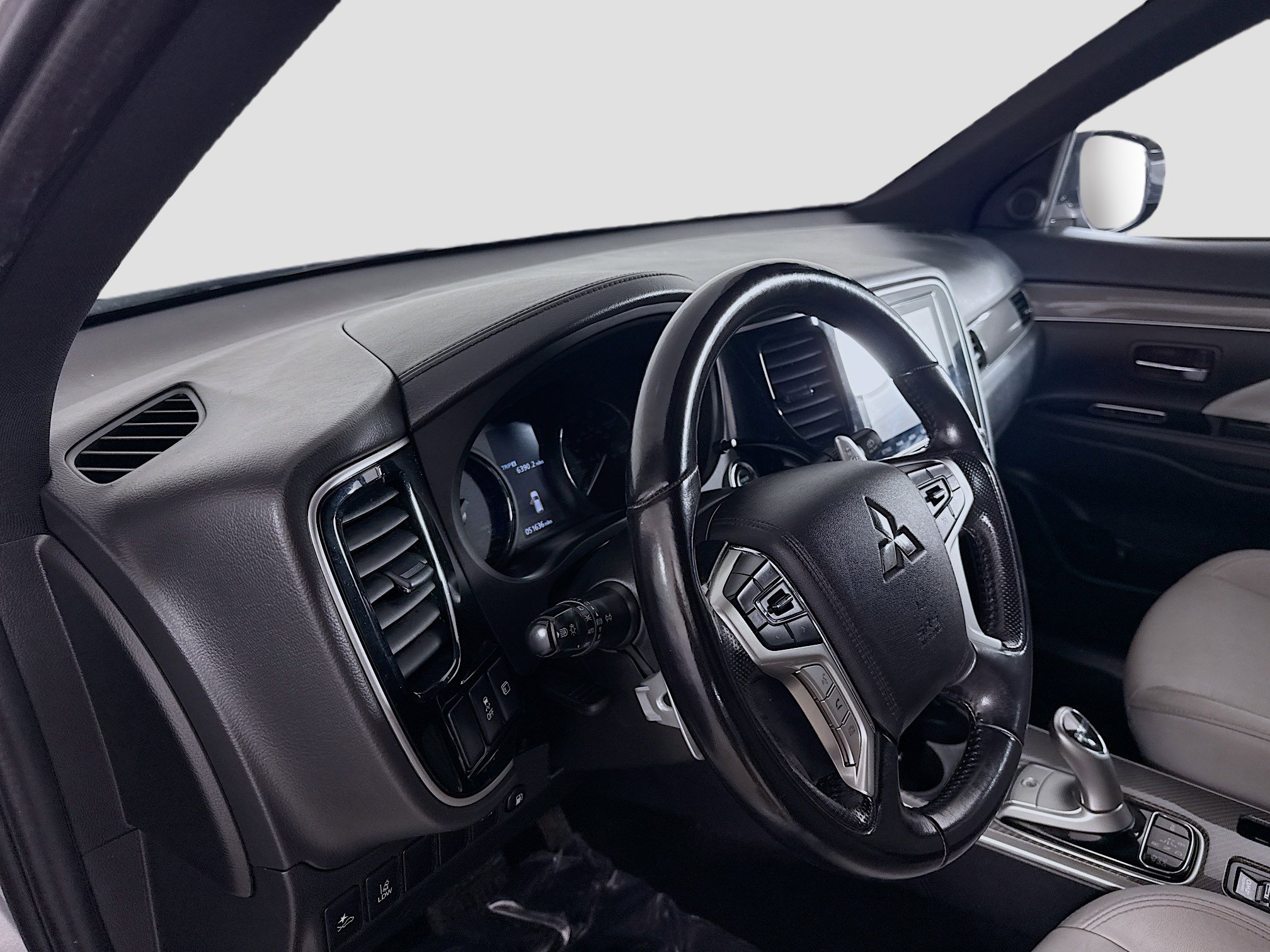 Used 2022 Mitsubishi Outlander SEL image 23