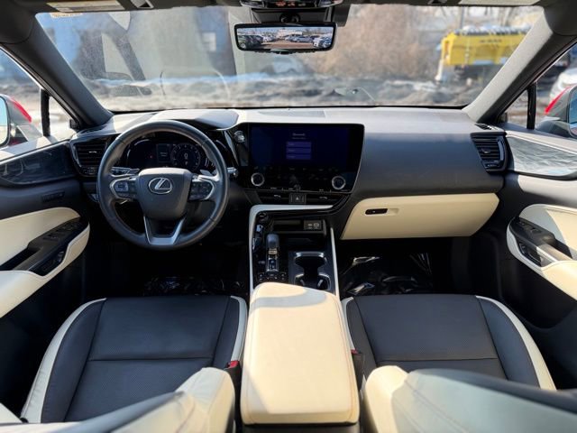 Used 2024 Lexus NX 350 AWD image 19