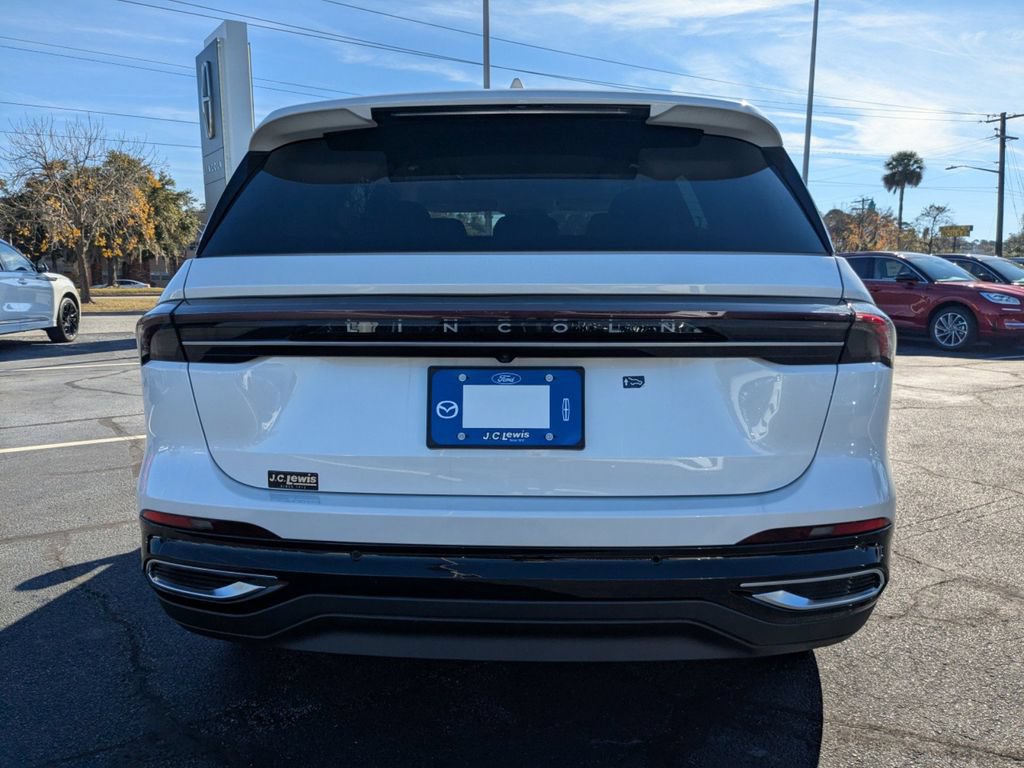 New 2026 Lincoln Nautilus Premier w/ Equipment Group 102A AWD/4WD image 5