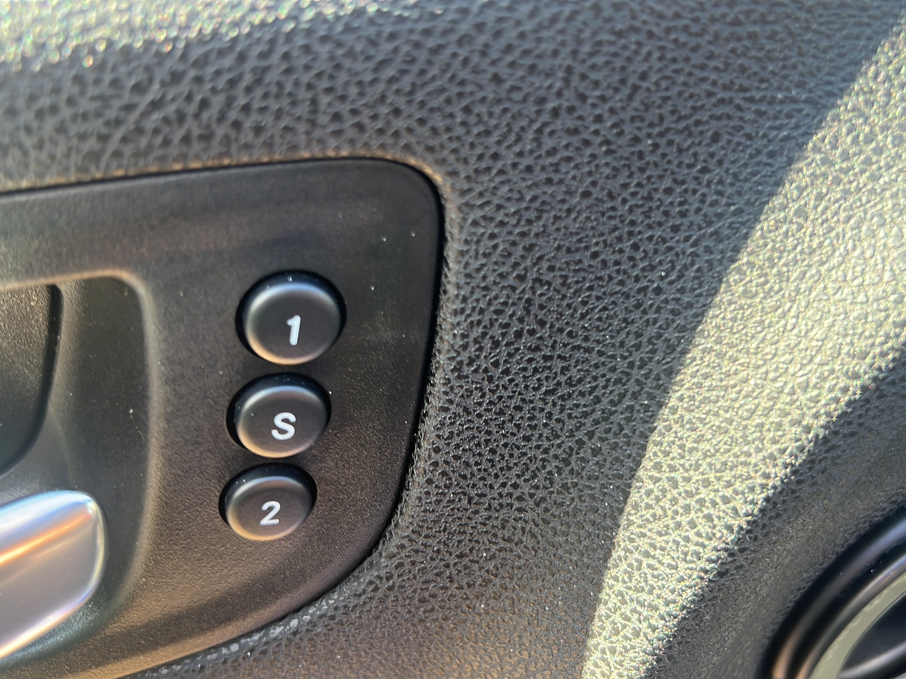 Used 2018 Dodge Charger R/T RWD image 21