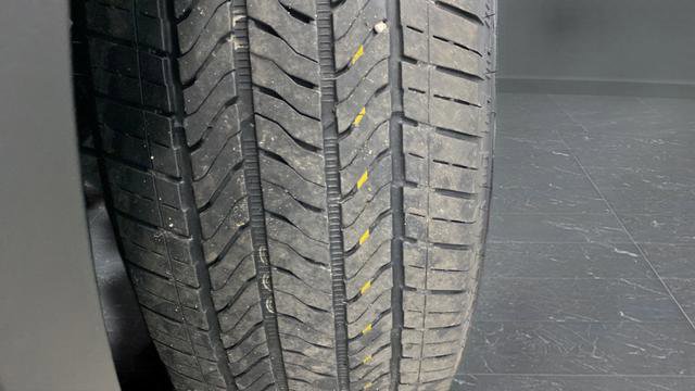 Used 2023 Chevrolet Traverse LT w/ Midnight/Sport Edition image 37