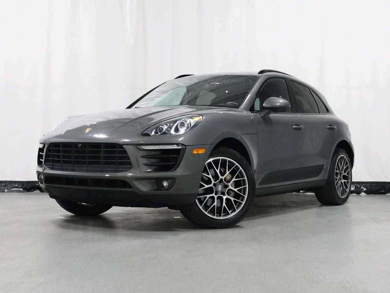 Used 2016 Porsche Macan S AWD/4WD image 1