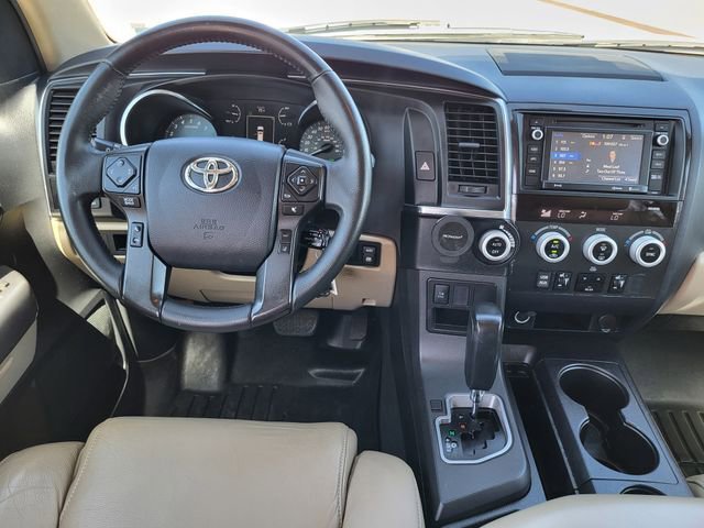 Used 2018 Toyota Sequoia SR5 w/ Premium Package image 25