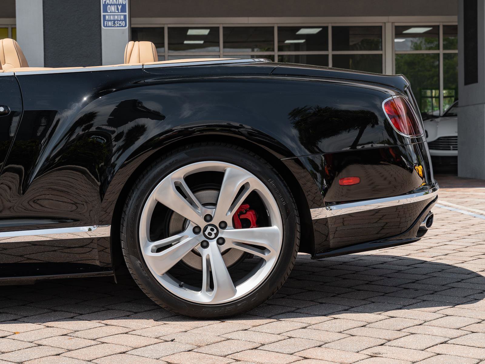 Used 2016 Bentley Continental GT Speed image 32