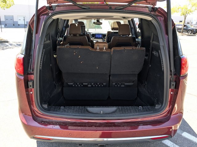 Used 2017 Chrysler Pacifica Limited w/ UConnect Theater Package image 20