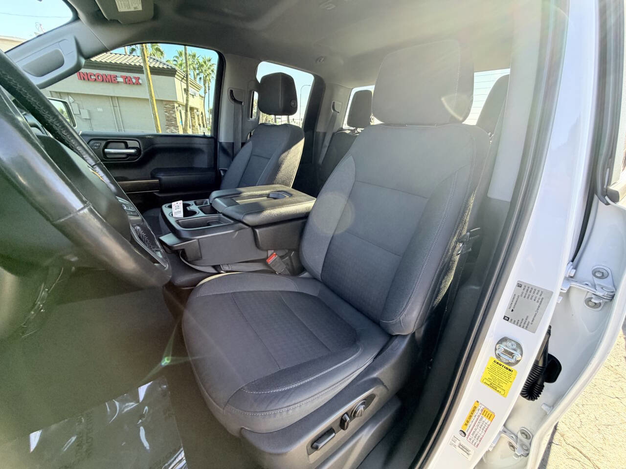 Used 2019 Chevrolet Silverado 1500 LT w/ All-Star Edition AWD/4WD image 17