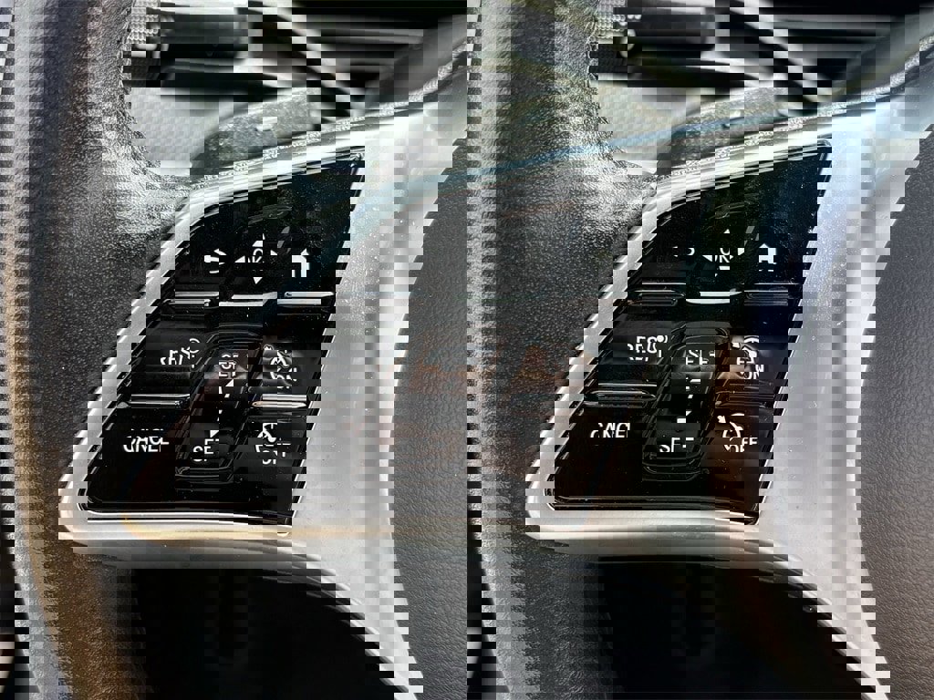 Used 2022 Mercedes-Benz C 300 Sedan image 43