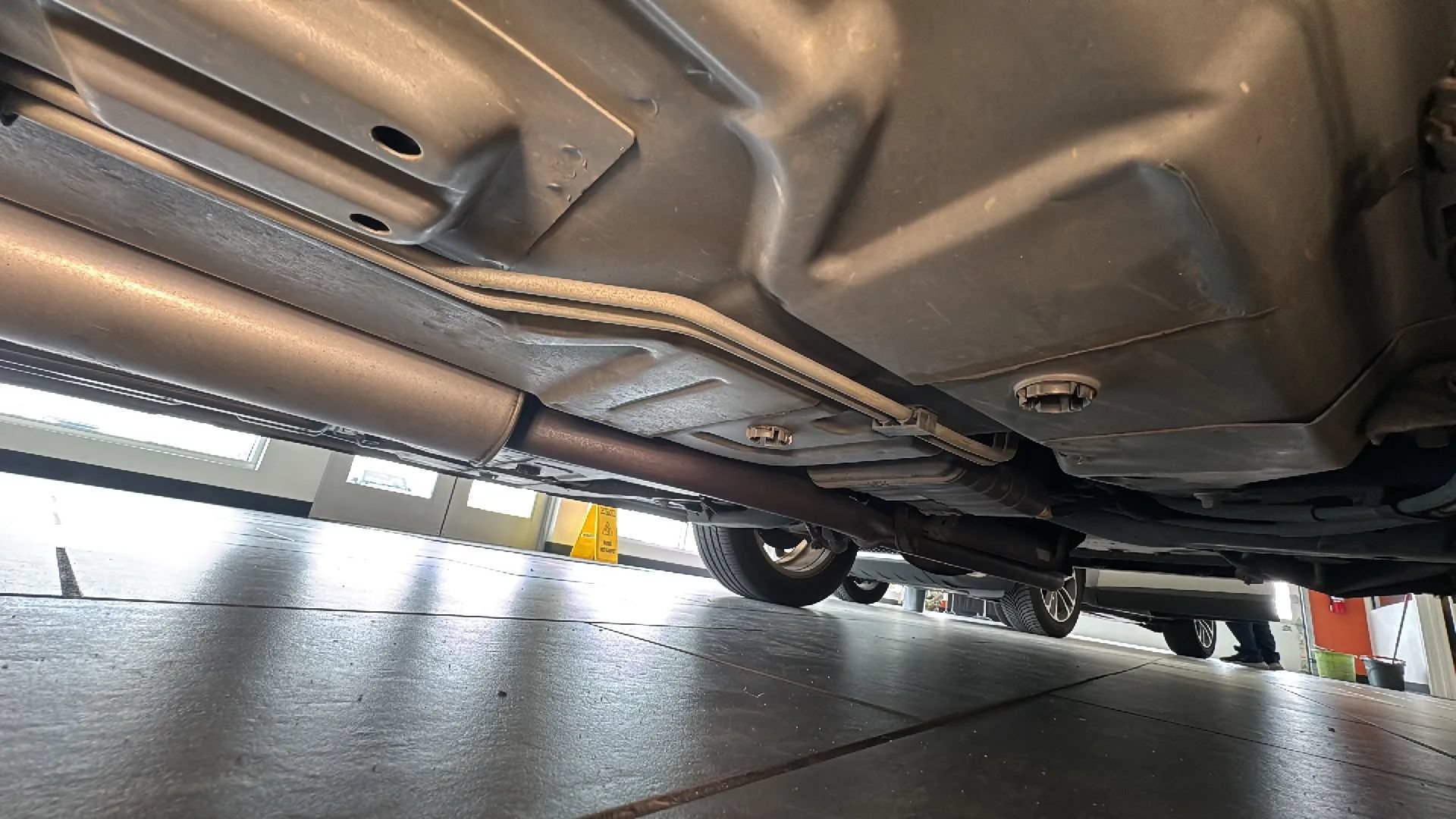Used 2010 Buick Lucerne CX FWD image 21