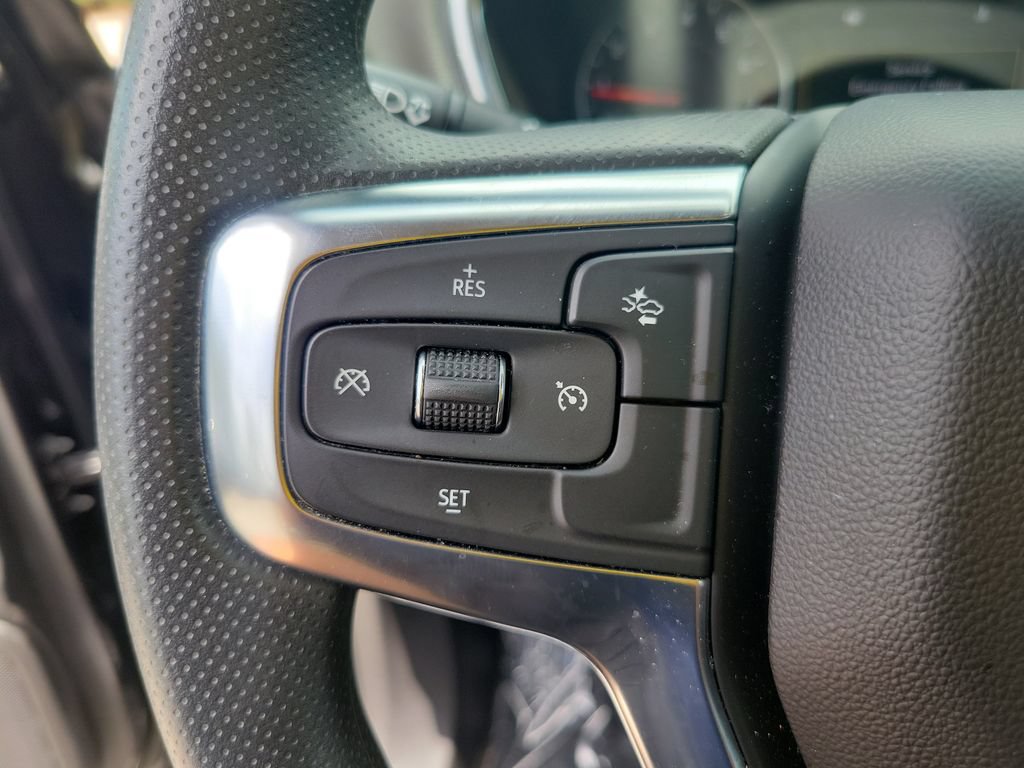 Used 2025 Chevrolet Blazer LT FWD image 29