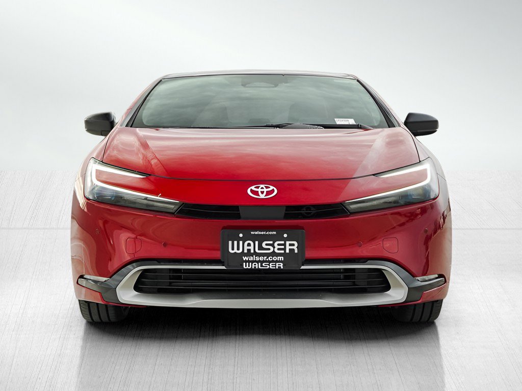 New 2026 Toyota Prius Plug-In Hybrid image 2