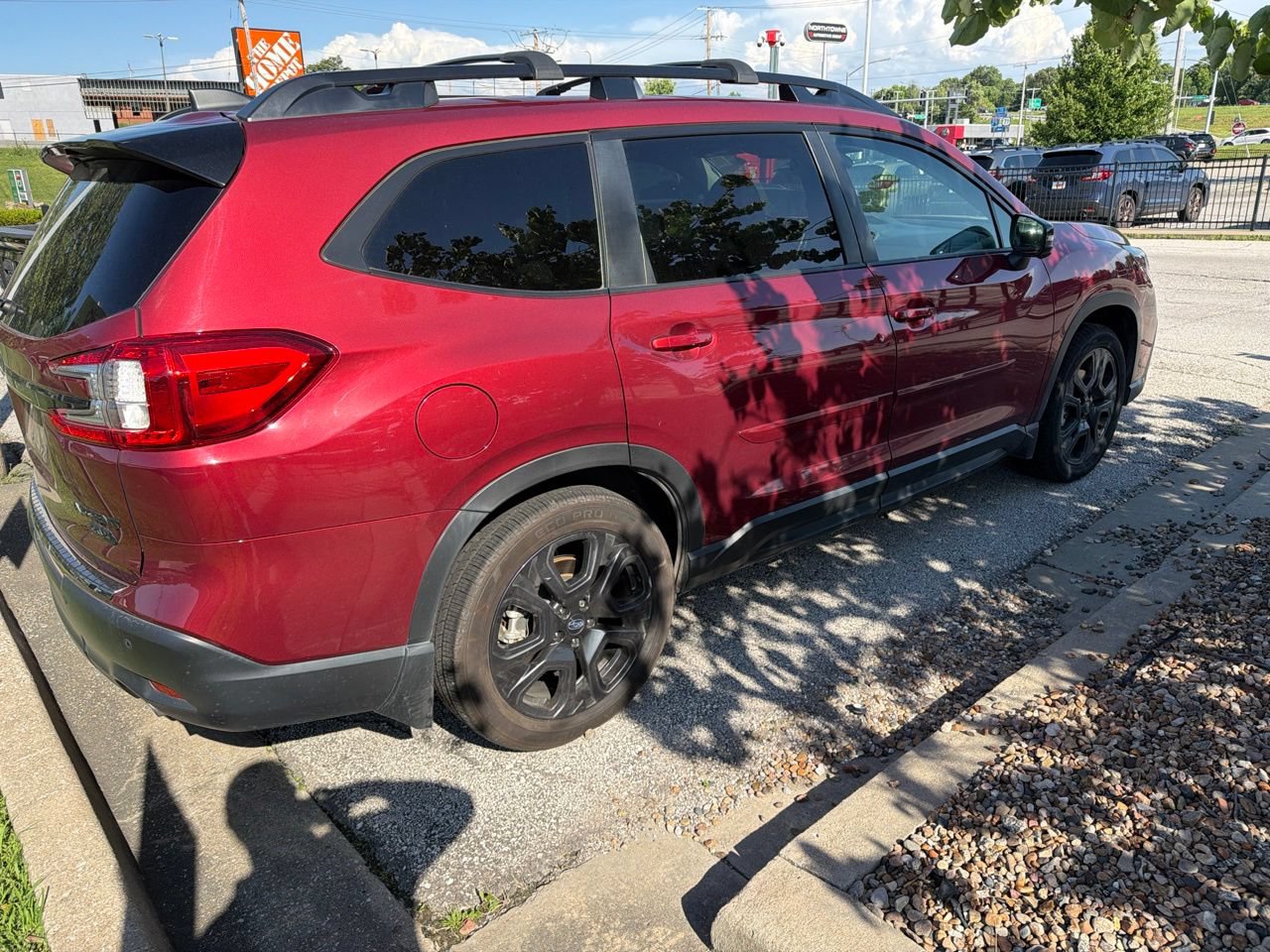 Certified 2023 Subaru Ascent Onyx Edition Limited AWD/4WD image 4