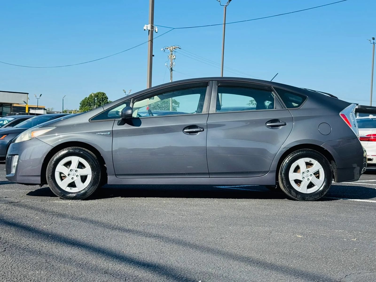 Used 2010 Toyota Prius FWD image 2
