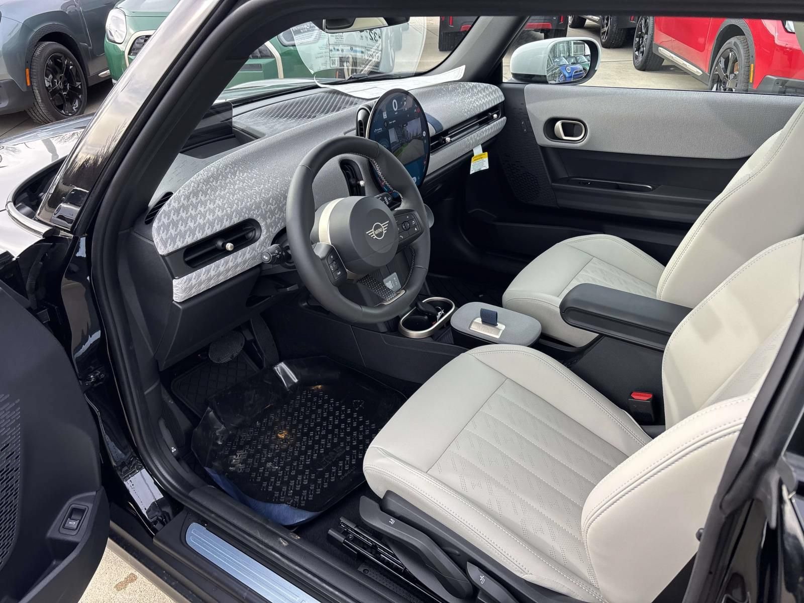 New 2026 MINI Cooper 2-Door Hardtop FWD image 25