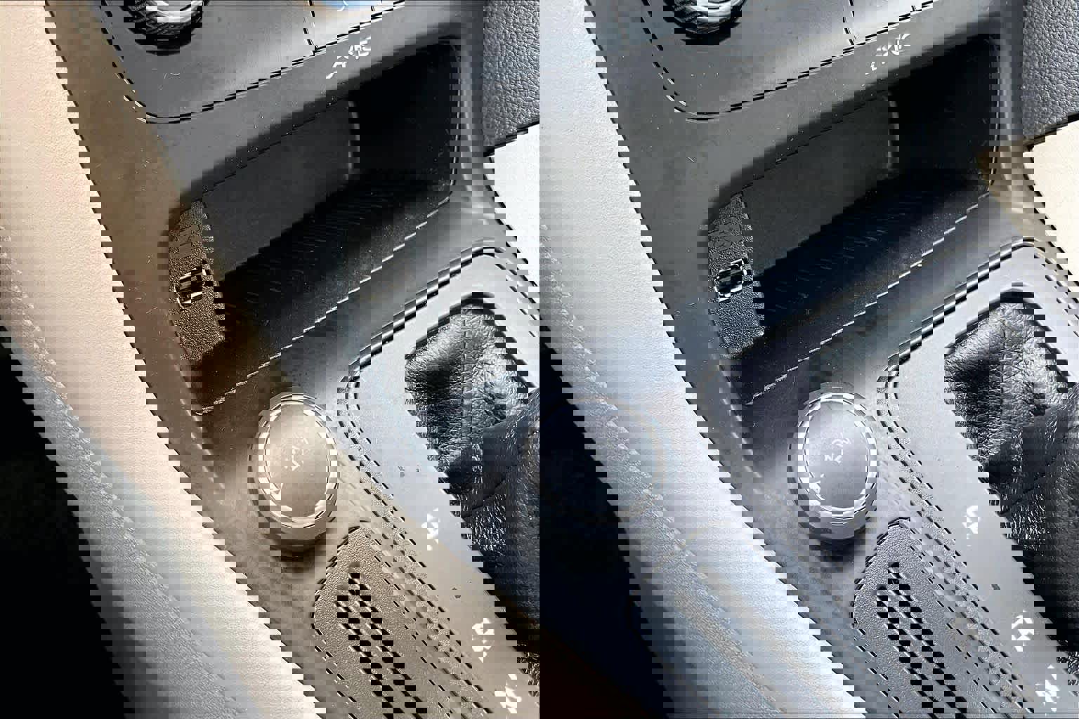 Used 2015 Ford Focus SE image 32