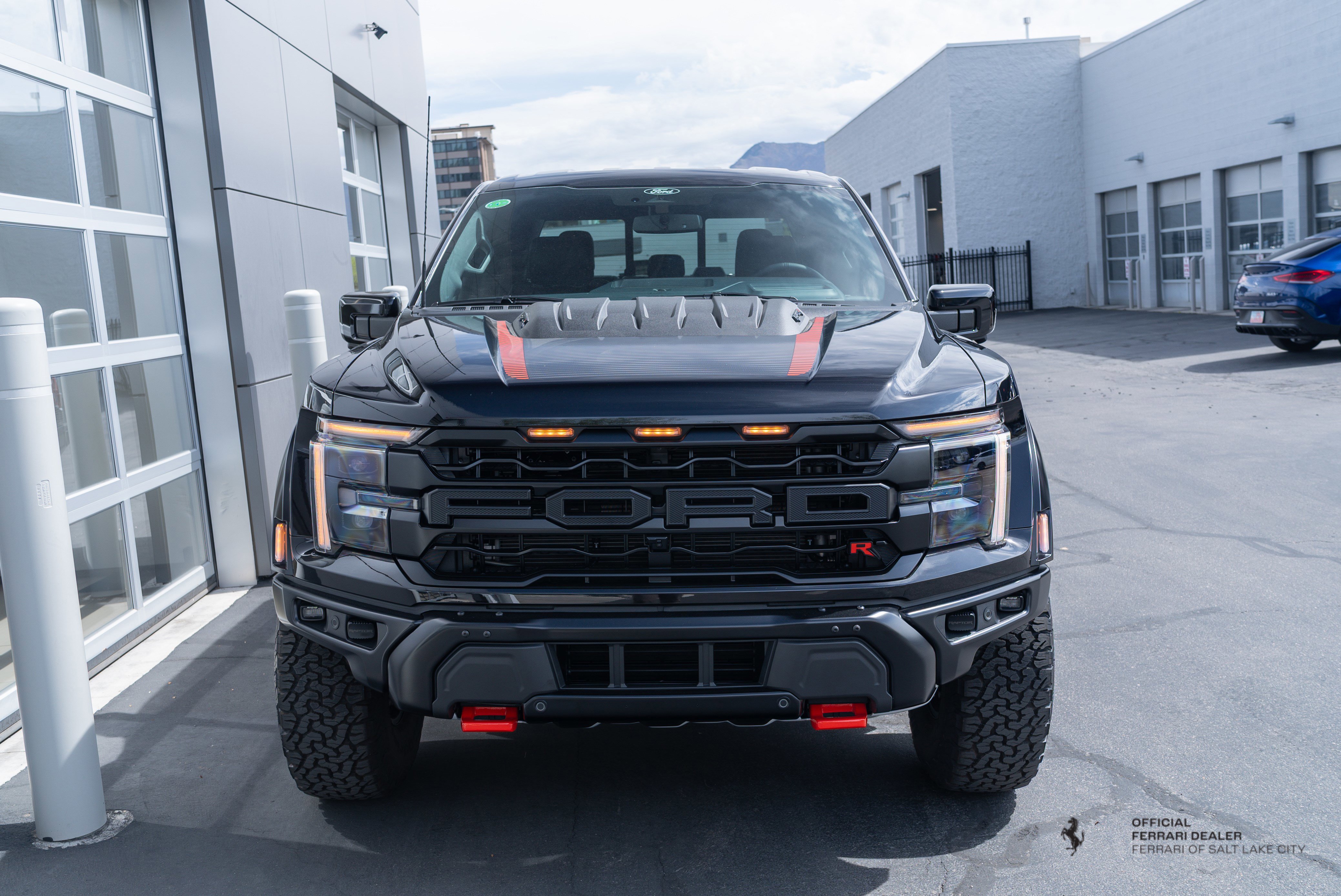 Used 2025 Ford F150 Raptor w/ Equipment Group 803A Raptor R AWD/4WD image 2