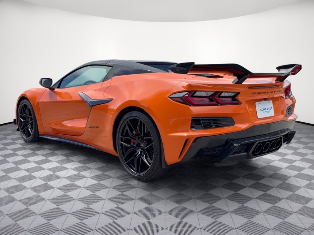 Certified 2023 Chevrolet Corvette Z06 w/ Z07 Performance Package RWD image 3