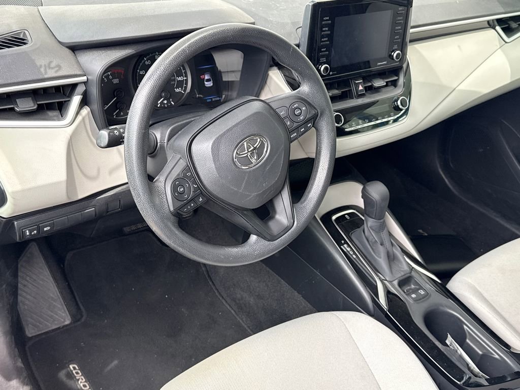 Used 2022 Toyota Corolla L FWD image 9