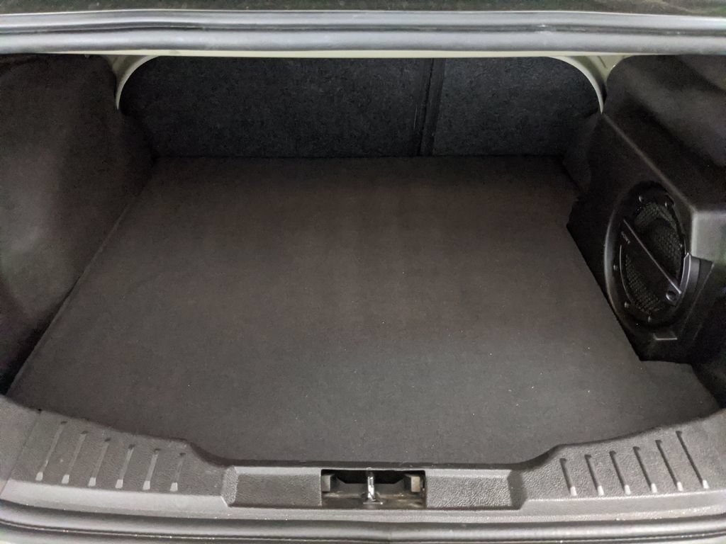 Used 2017 Ford Focus Titanium FWD image 17