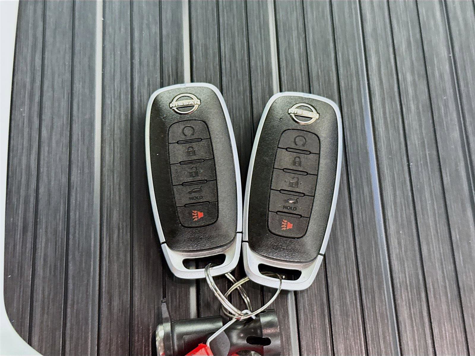 Used 2025 Nissan Armada SL w/ Captain's Chari Seat Package image 29