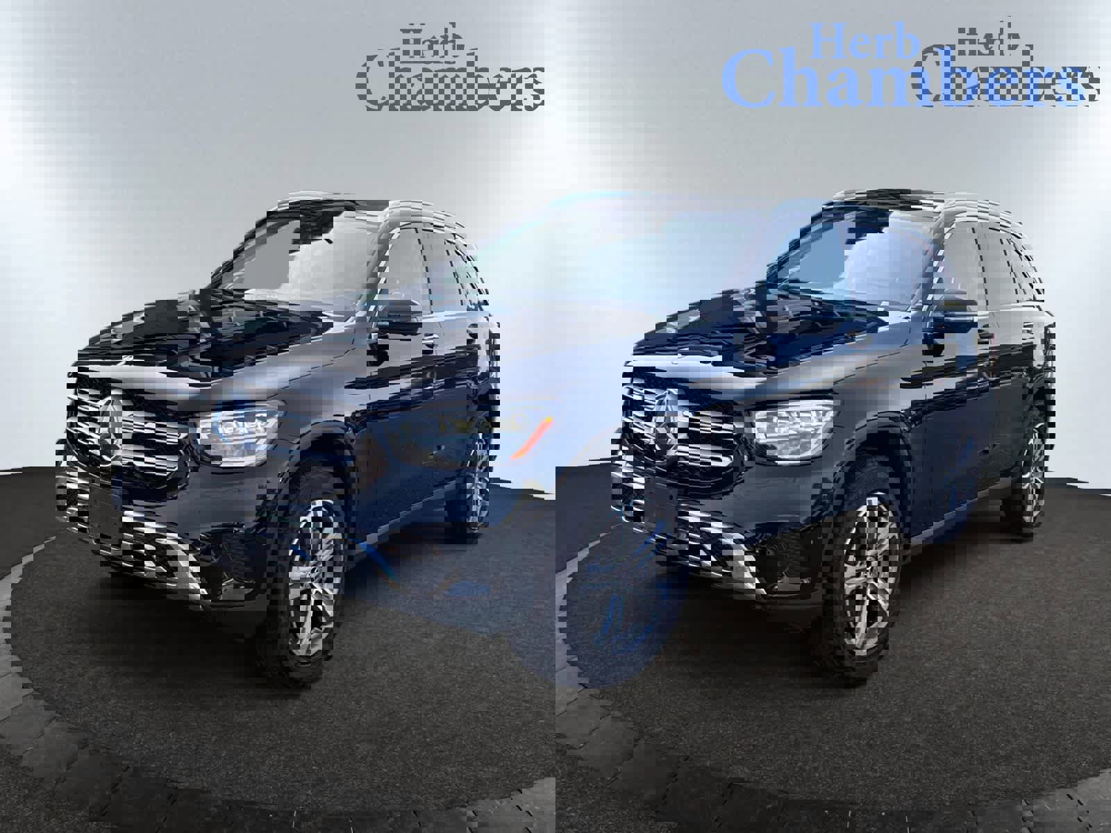 Used 2022 Mercedes-Benz GLC 300 4MATIC image 13