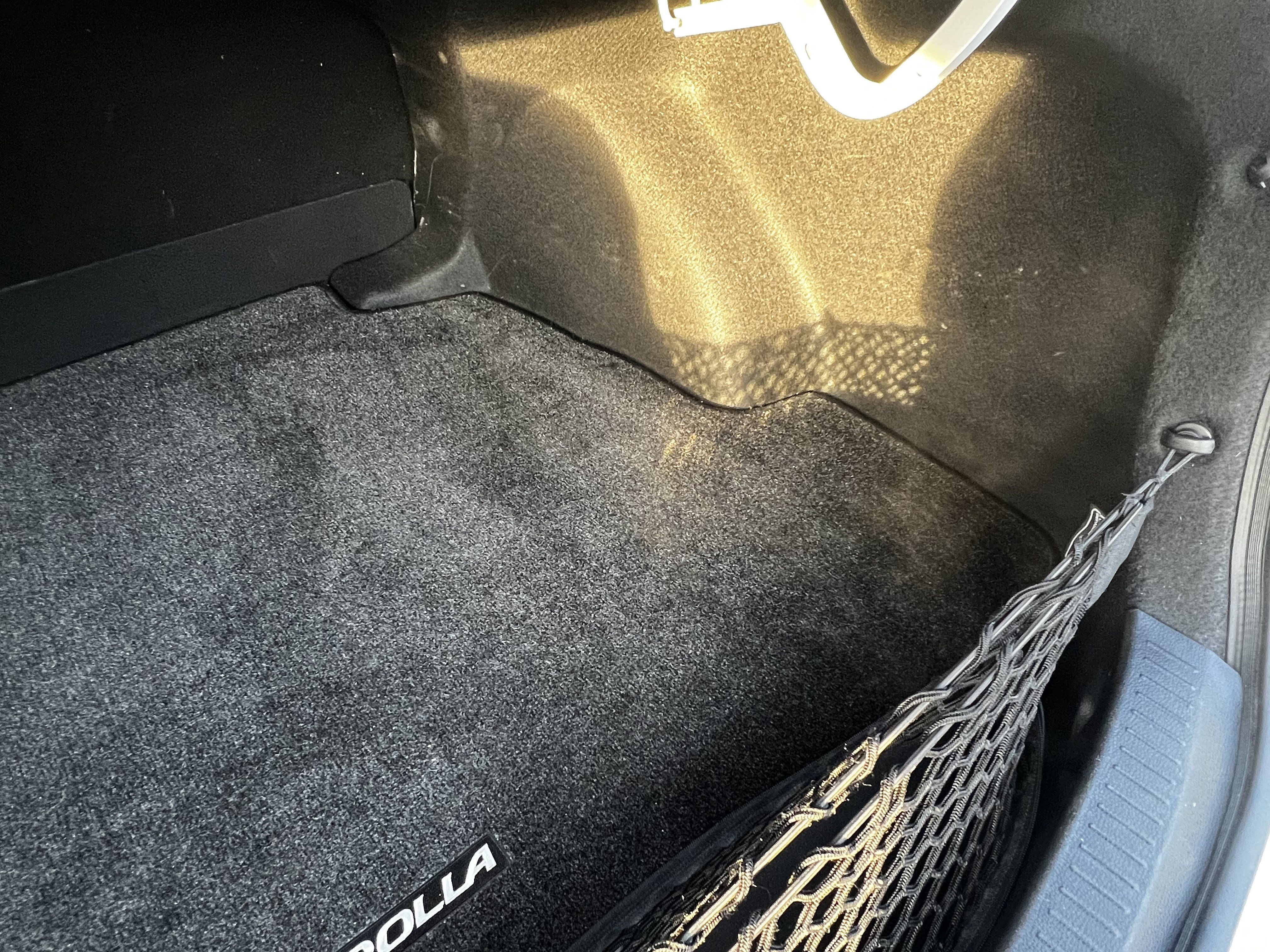 Used 2021 Toyota Corolla SE w/ SE Premium Package image 49