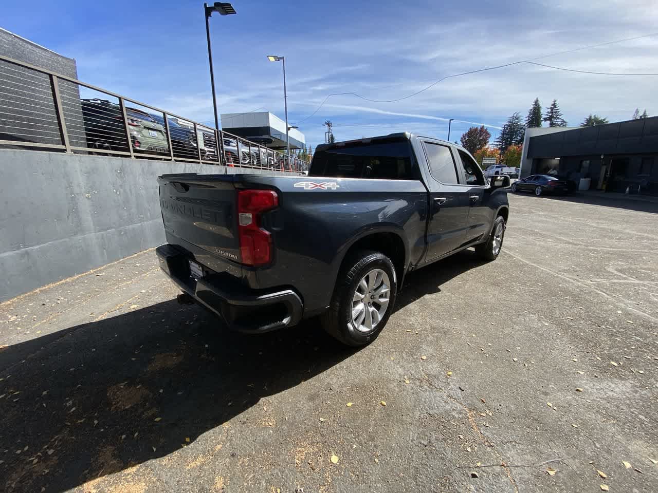 Used 2022 Chevrolet Silverado 1500 Custom AWD/4WD image 6