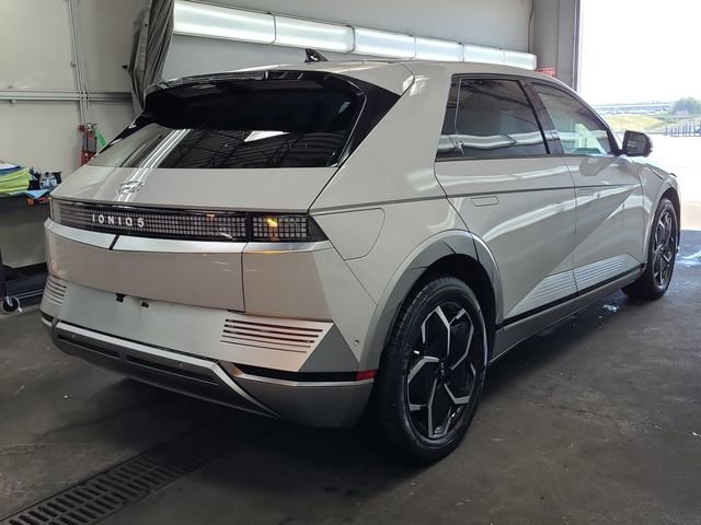 Used 2024 Hyundai Ioniq 5 Limited image 4