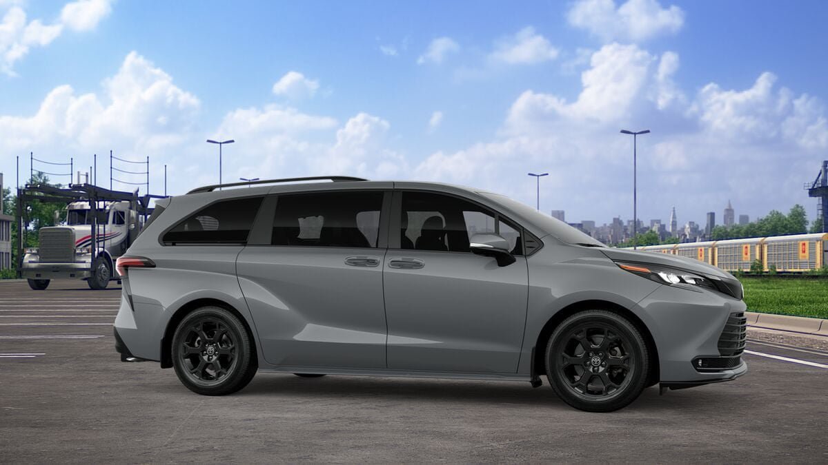 New 2026 Toyota Sienna XLE Woodland Edition AWD/4WD image 13