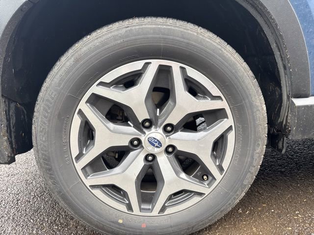 Used 2021 Subaru Forester Premium image 13