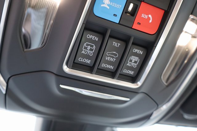 New 2025 Jeep Grand Cherokee Limited image 25