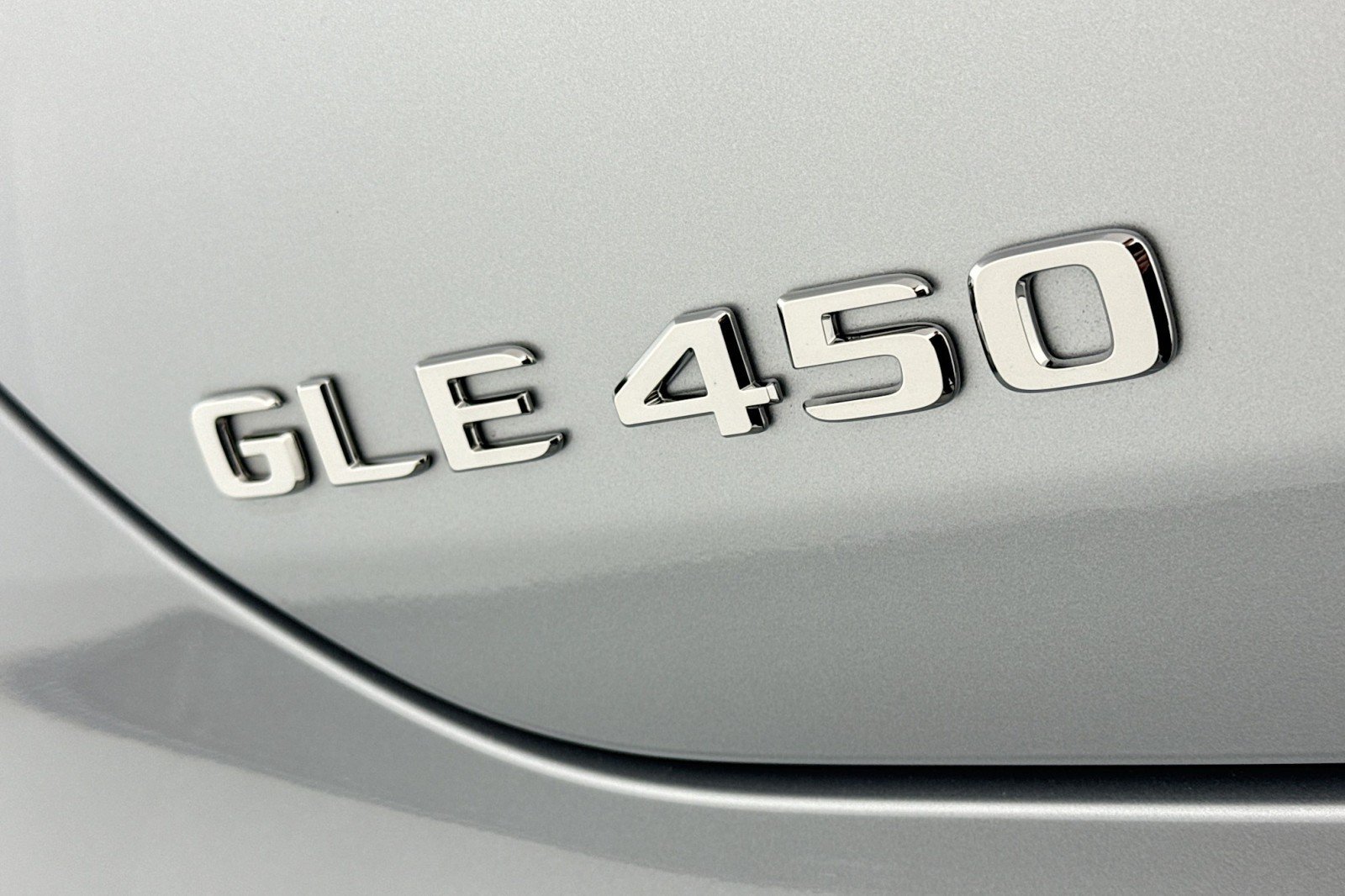 New 2026 Mercedes-Benz GLE 450 4MATIC Coupe image 4