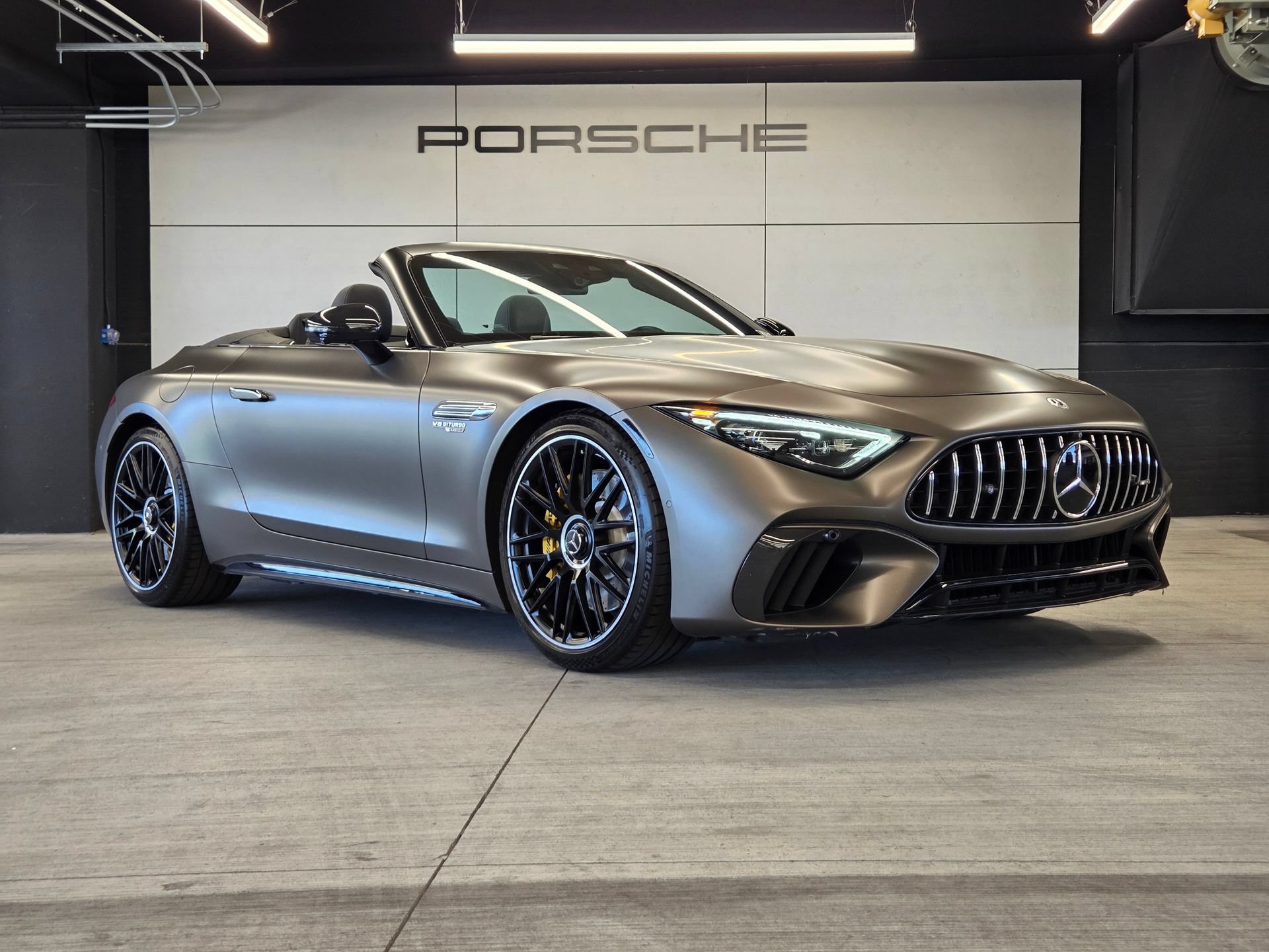 Used 2022 Mercedes-Benz SL 63 AMG 4MATIC image 26
